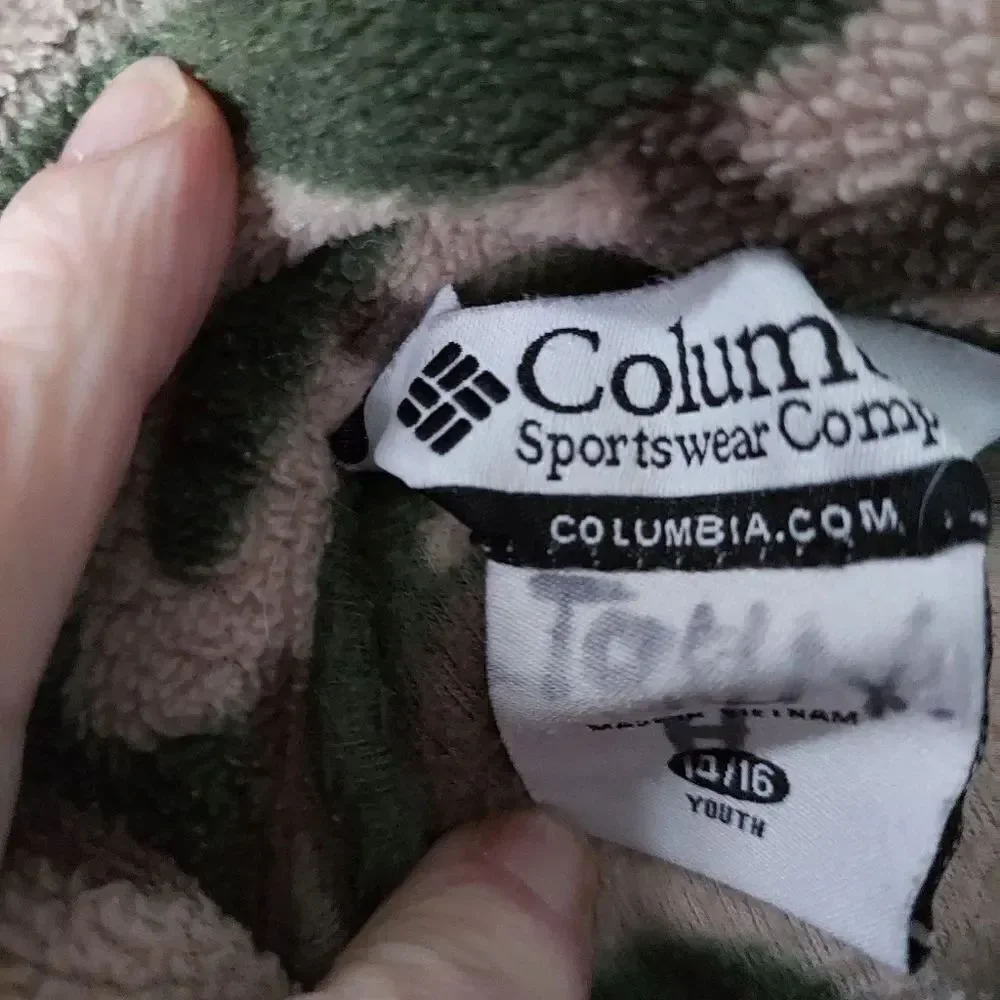 Columbia Fleece Camouflage Zip Up Jacket 14-16